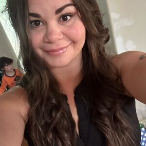 Meet your Posher, Vanessa